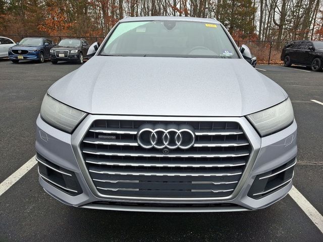 2019 Audi Q7 Premium Plus