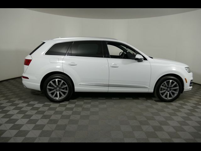 2019 Audi Q7 Premium Plus