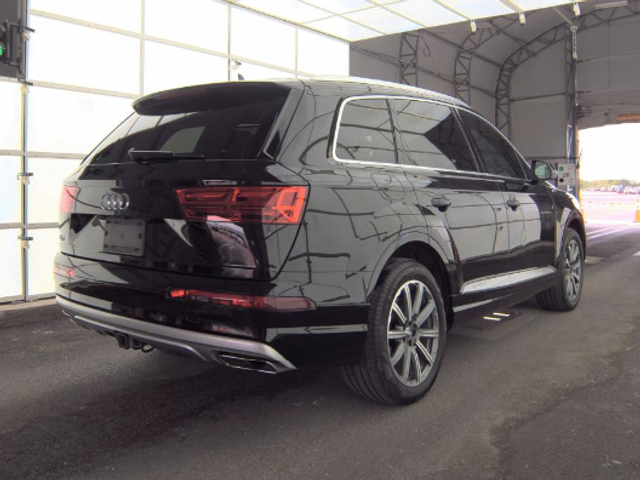 2019 Audi Q7 SE Premium Plus