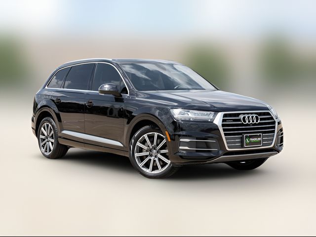 2019 Audi Q7 SE Premium Plus