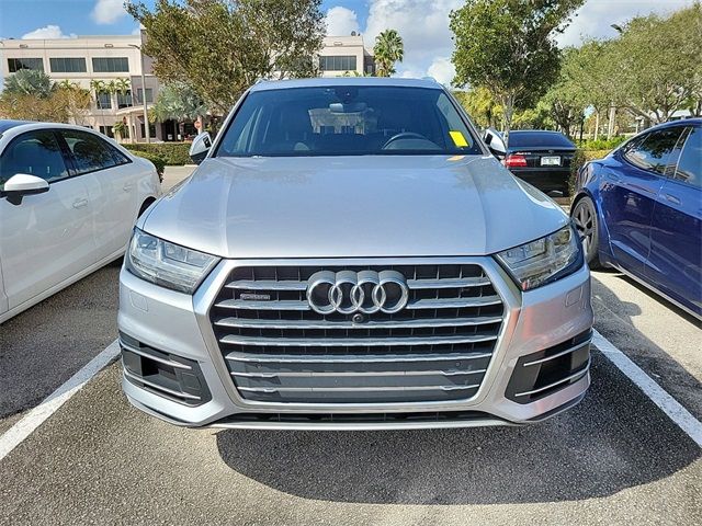 2019 Audi Q7 Premium Plus