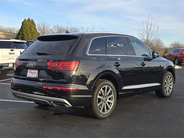 2019 Audi Q7 Premium Plus