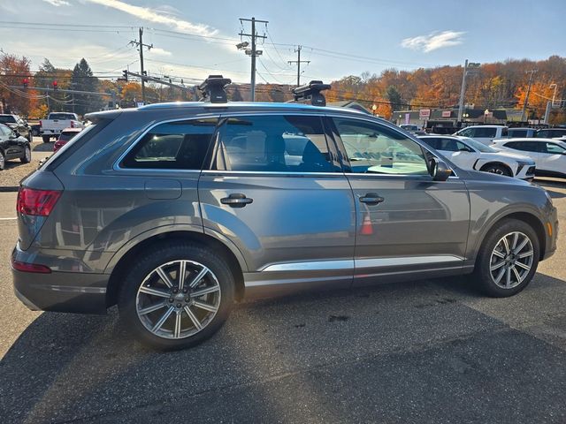 2019 Audi Q7 Premium Plus