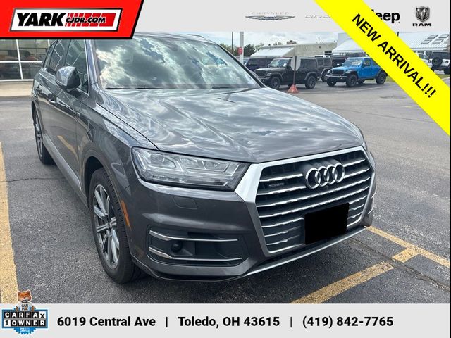 2019 Audi Q7 Premium Plus