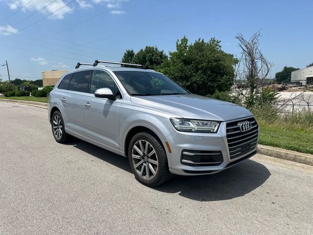 2019 Audi Q7 Premium Plus