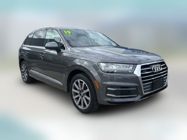 2019 Audi Q7 Premium Plus