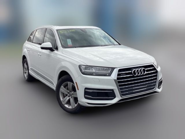 2019 Audi Q7 SE Premium Plus