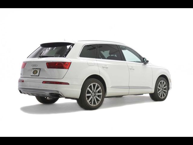 2019 Audi Q7 Premium Plus