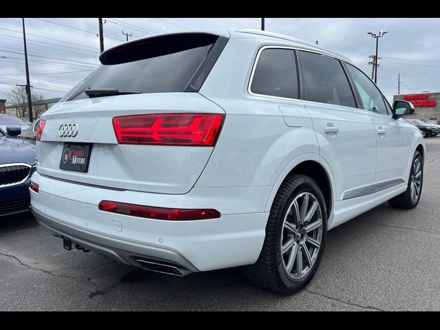 2019 Audi Q7 Premium Plus