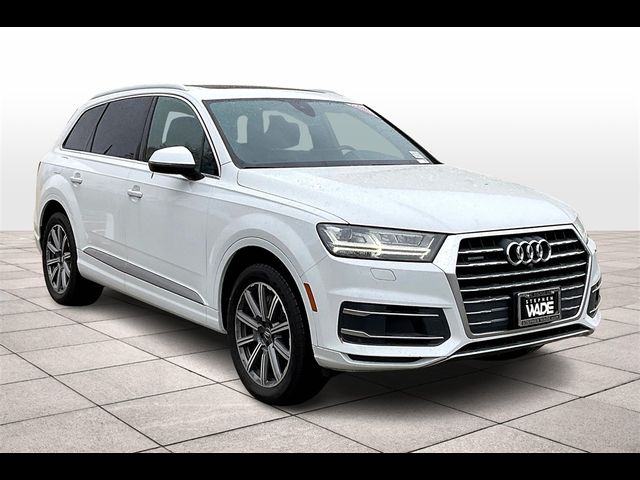 2019 Audi Q7 Premium Plus