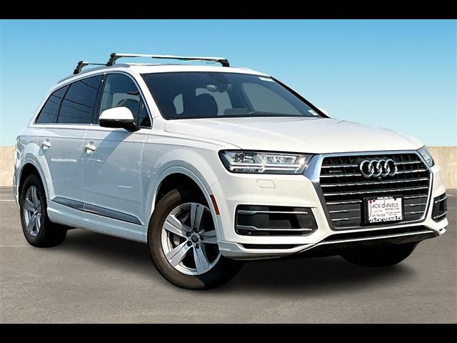 2019 Audi Q7 Premium Plus