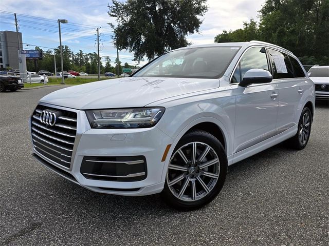 2019 Audi Q7 SE Premium Plus