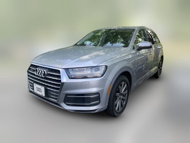 2019 Audi Q7 SE Premium Plus