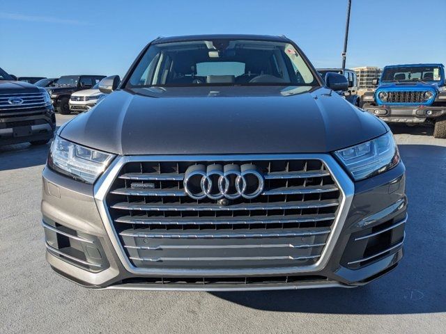 2019 Audi Q7 SE Premium Plus