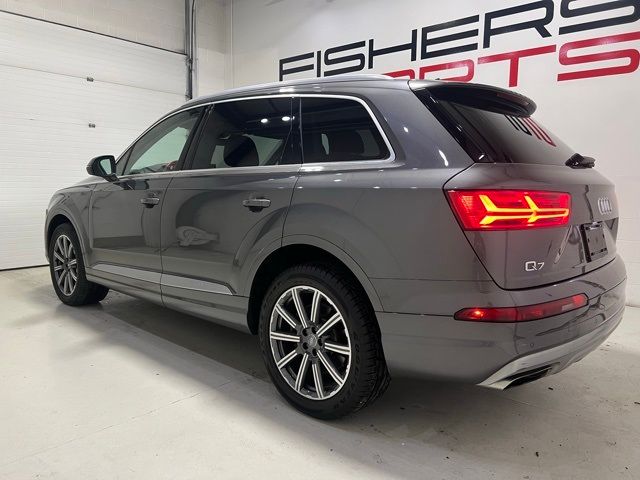 2019 Audi Q7 SE Premium Plus