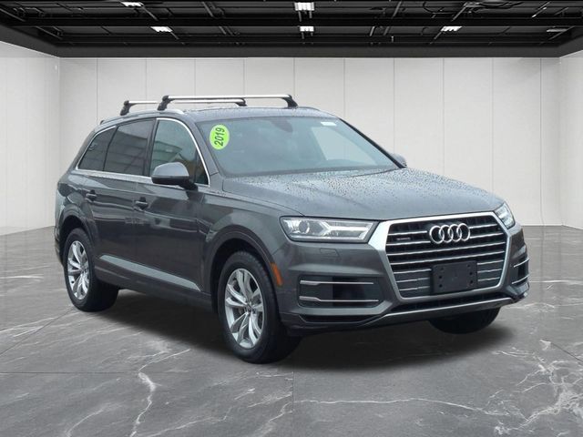 2019 Audi Q7 Premium