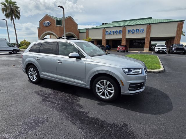 2019 Audi Q7 Premium