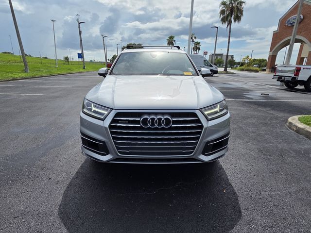 2019 Audi Q7 Premium