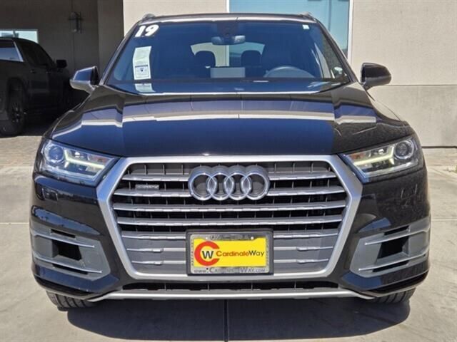 2019 Audi Q7 Premium