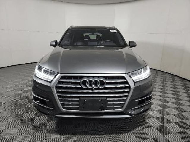 2019 Audi Q7 Premium Plus