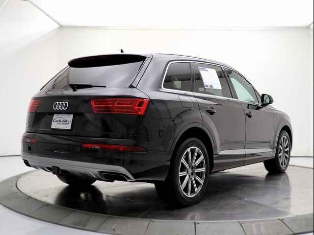 2019 Audi Q7 Premium Plus