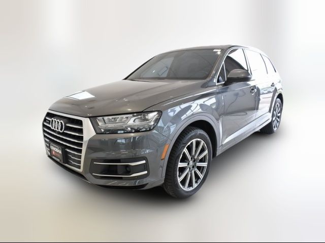 2019 Audi Q7 Premium Plus
