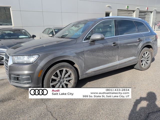 2019 Audi Q7 Premium Plus