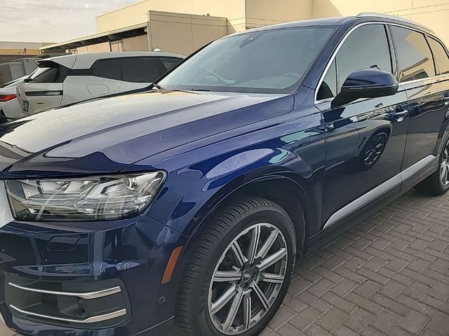 2019 Audi Q7 Premium Plus