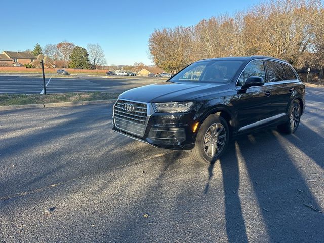 2019 Audi Q7 Premium Plus