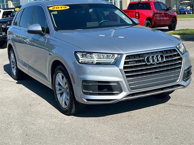 2019 Audi Q7 Premium Plus
