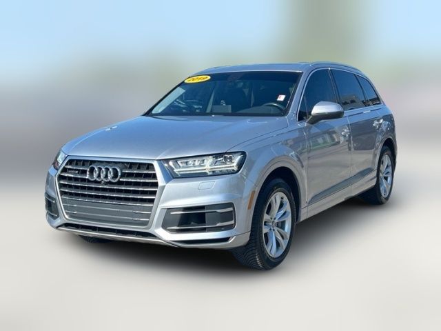 2019 Audi Q7 Premium Plus