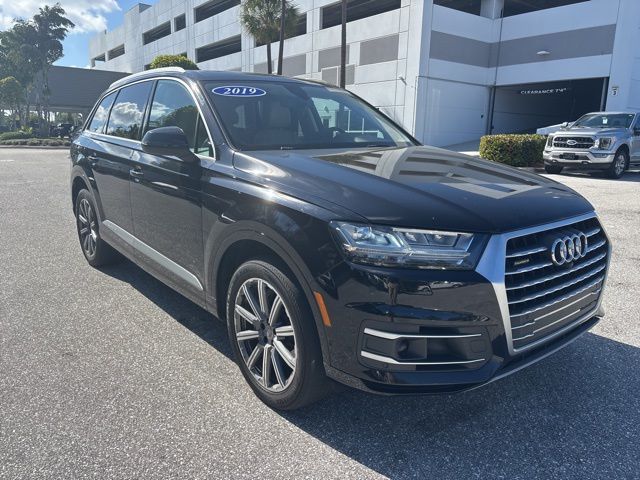 2019 Audi Q7 Premium Plus