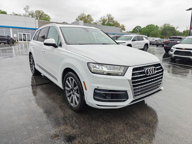 2019 Audi Q7 Premium Plus