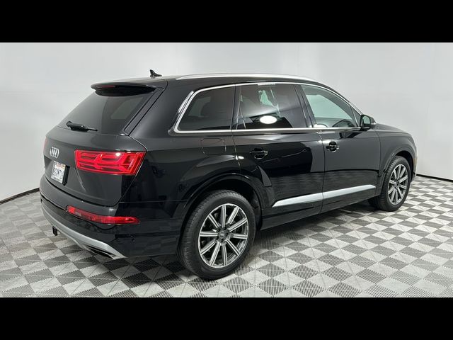 2019 Audi Q7 Premium Plus