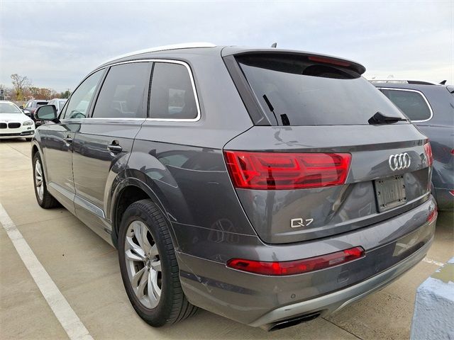 2019 Audi Q7 Premium Plus