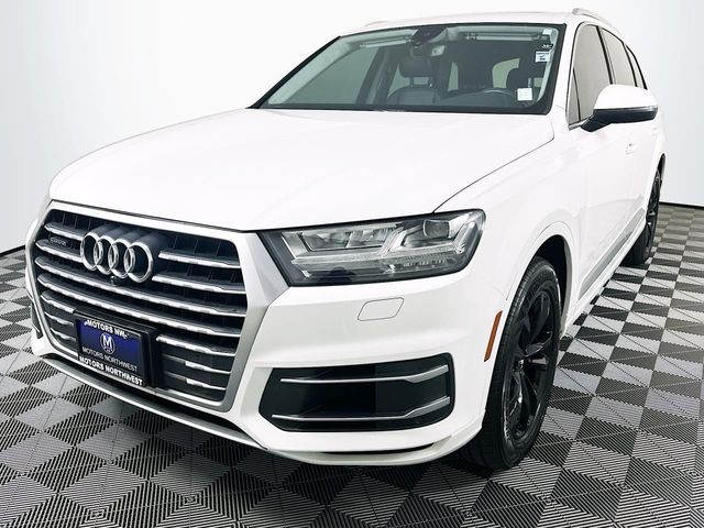 2019 Audi Q7 Premium Plus