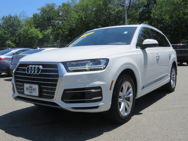 2019 Audi Q7 Premium Plus