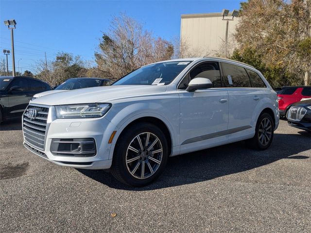 2019 Audi Q7 Premium Plus