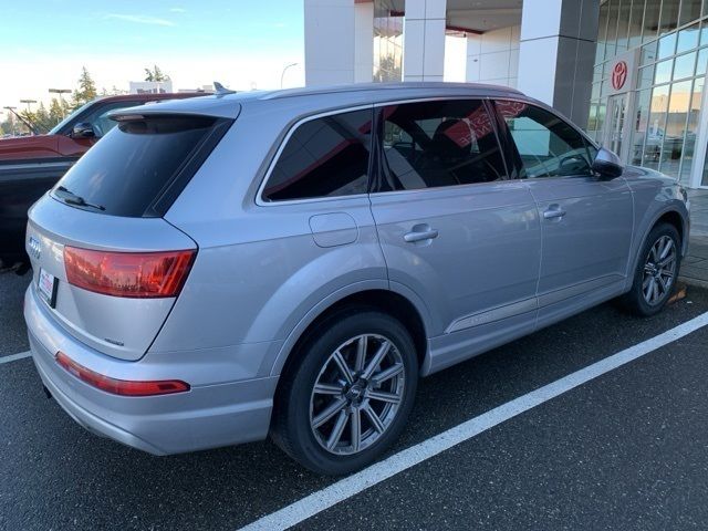 2019 Audi Q7 Premium Plus