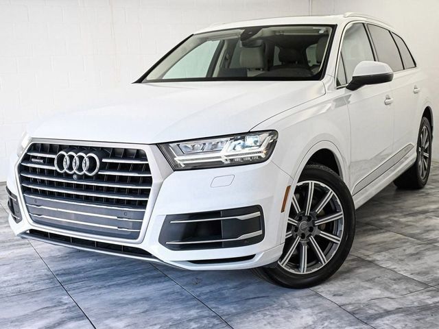 2019 Audi Q7 Premium Plus