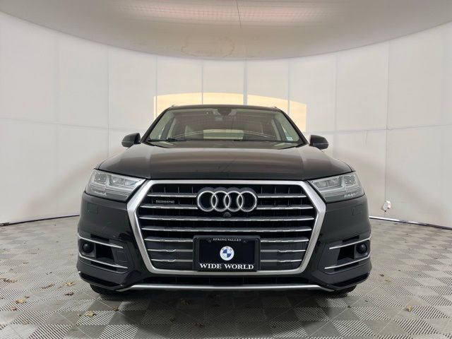 2019 Audi Q7 Premium Plus