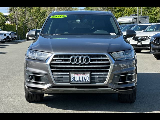 2019 Audi Q7 Premium Plus