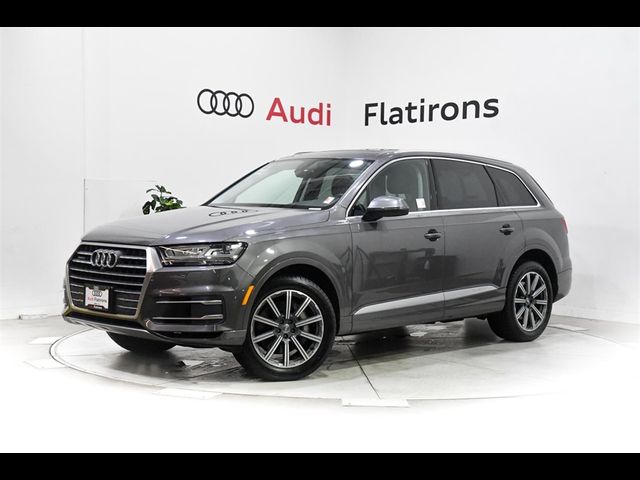 2019 Audi Q7 Premium Plus