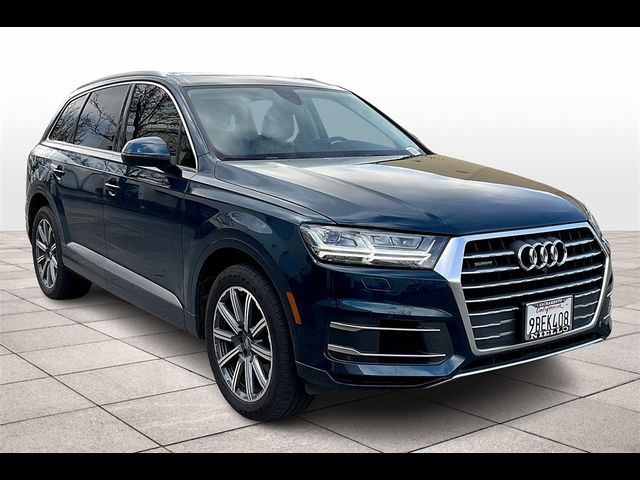 2019 Audi Q7 Premium Plus