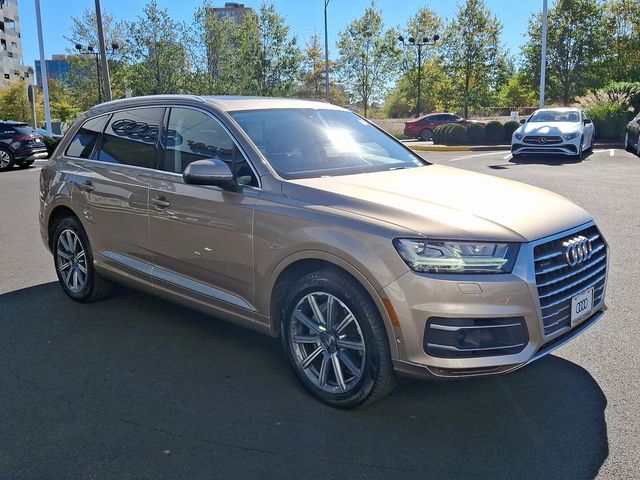 2019 Audi Q7 Premium Plus