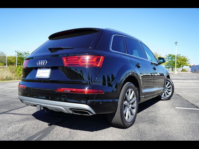 2019 Audi Q7 Premium Plus