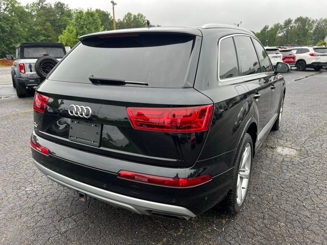 2019 Audi Q7 Prestige