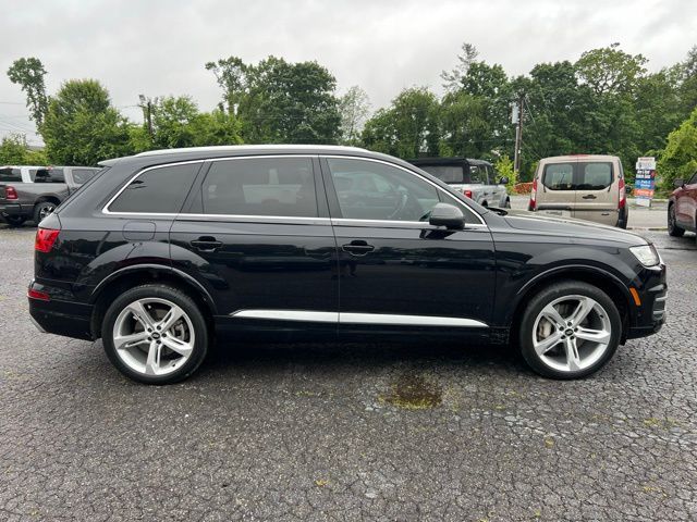 2019 Audi Q7 Prestige