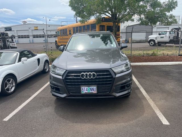 2019 Audi Q7 Prestige