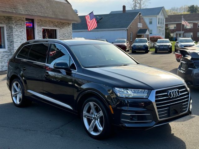 2019 Audi Q7 Prestige